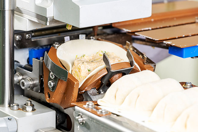 餃子製造の様子