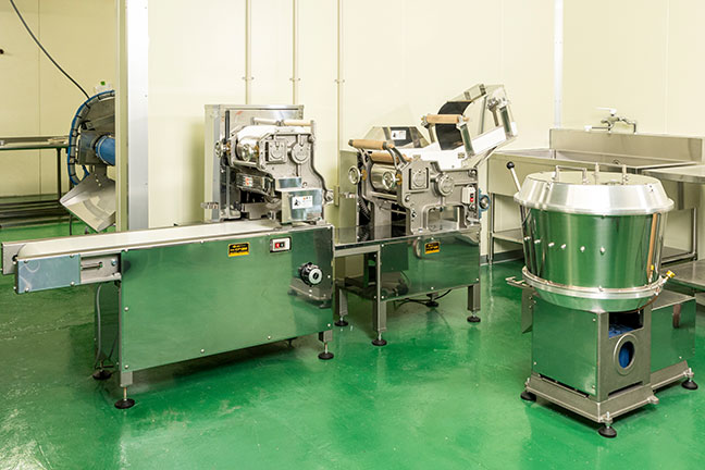 中華麺作り用のミキサー・製麺機